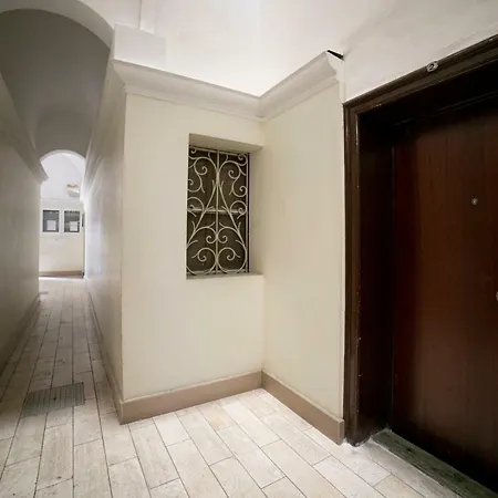 Enjoy-no Ordinary Flat Bari