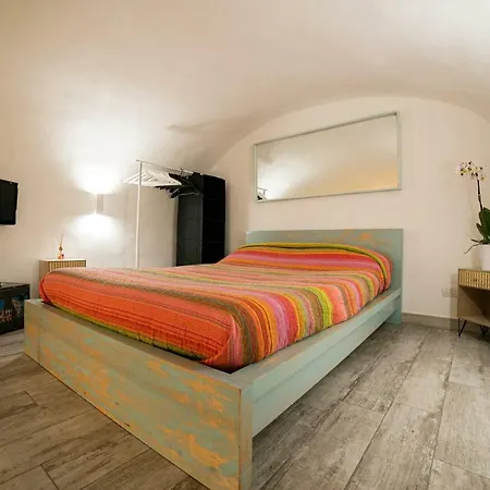 Enjoy-no Ordinary Flat *